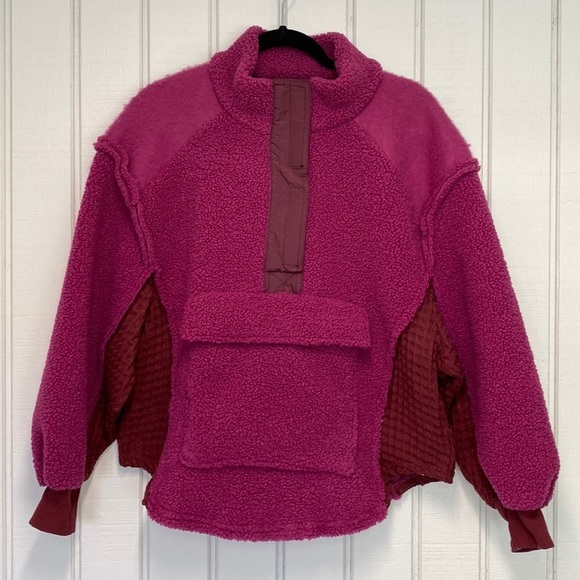 Urban Outfitters BDG Kas Sherpa Pieced
Oversized Pullover Sweatshirt Plum/Purple - Picture 5 of 16